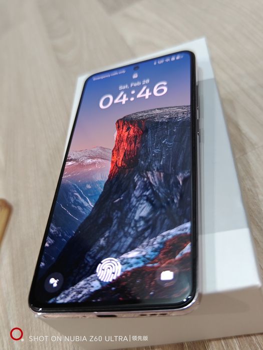 Продам Oppo Reno 12F 8/512 Amber Orange