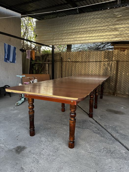 Продается 2 стол со стулями Шымкент