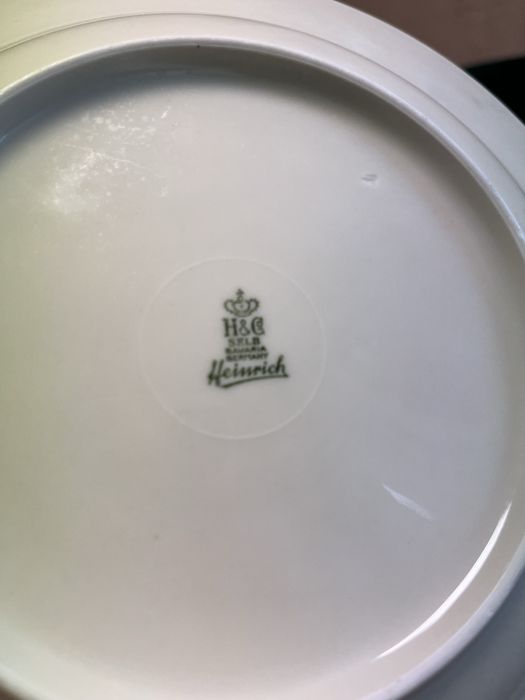 Винтидж порцеланов сервиз за хранене