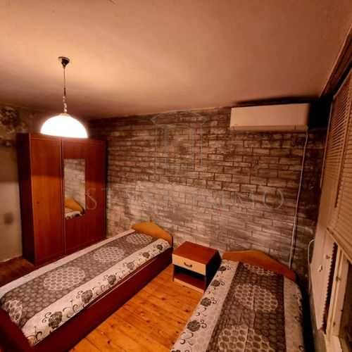 Продава се Етаж от къща в Разград, Варош - 150 кв.м за 663 €/кв.м - Снимка #7