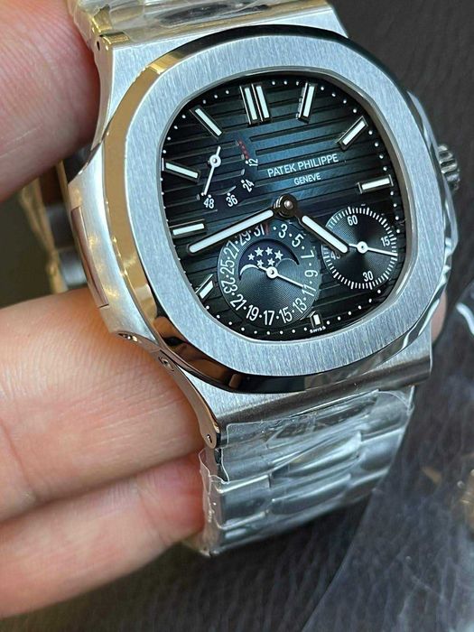Ceas de lux inspirat de Patek Philippe 5712