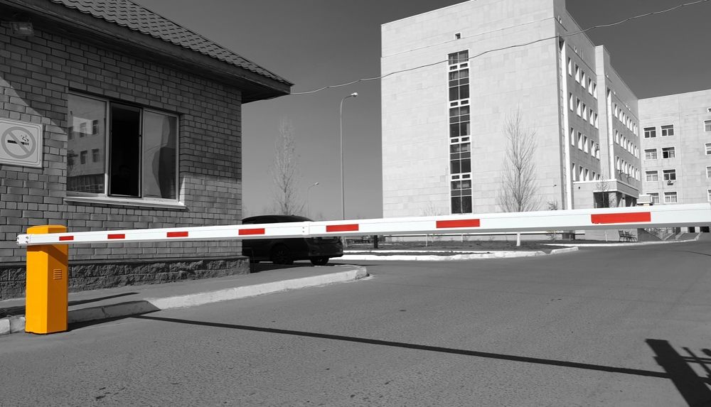 Шлагбаум автоматический