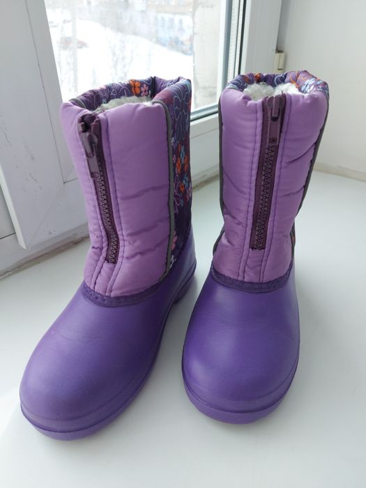 Продам сапожки на девочку