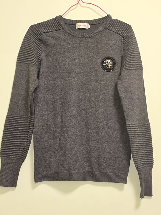 Diesel оригинален на пуловер