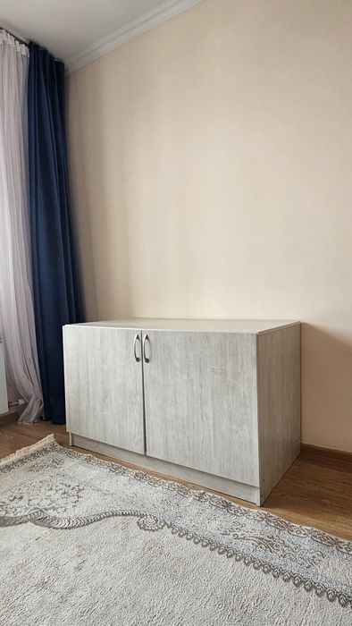 Продам тумбу срочно