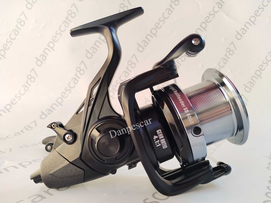 SET 4 Mulinete Crap PRO FL Strategist Baitfeeder SB8000 0,30/420m