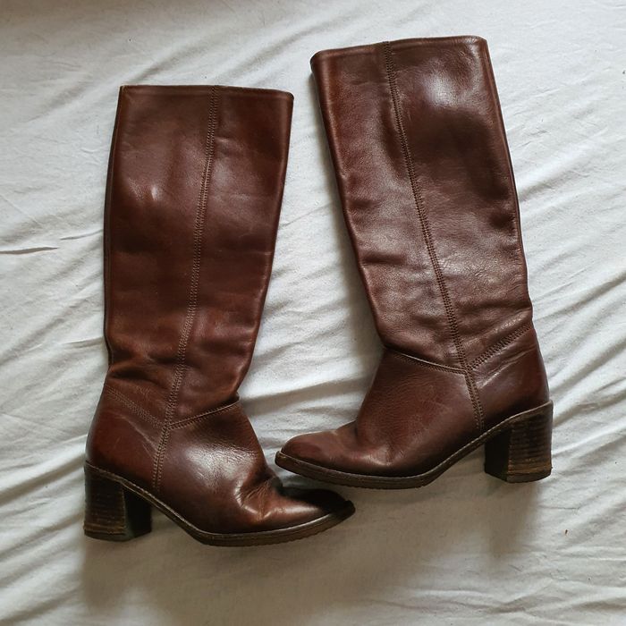 Cizme vintage din piele cu toc patrat visinii