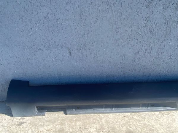 Prag stanga VOLVO S40 V50 2004-2012 30698905