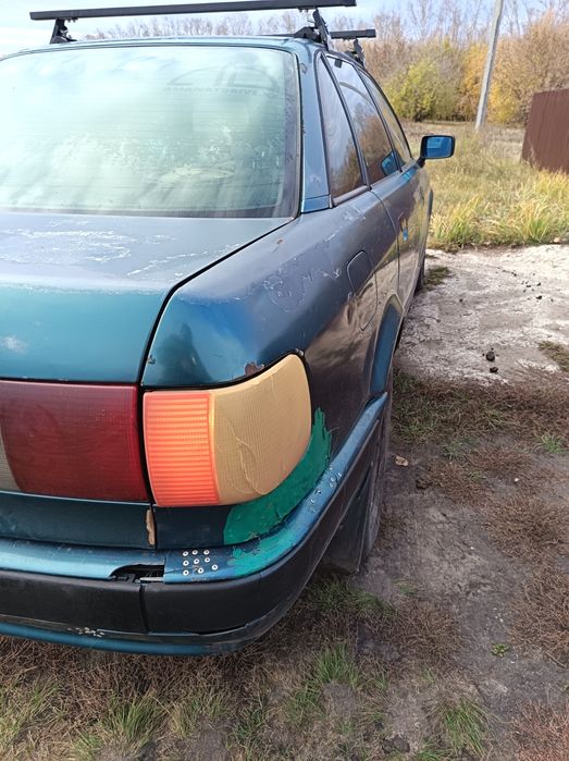 Продам Ауди 80 б4