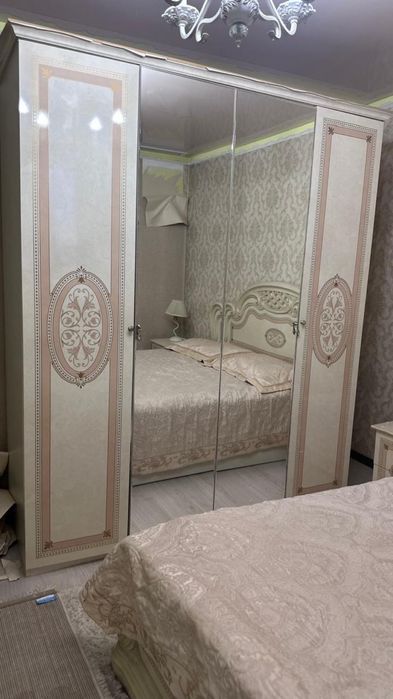 Продам спальный гарнитур. Срочно