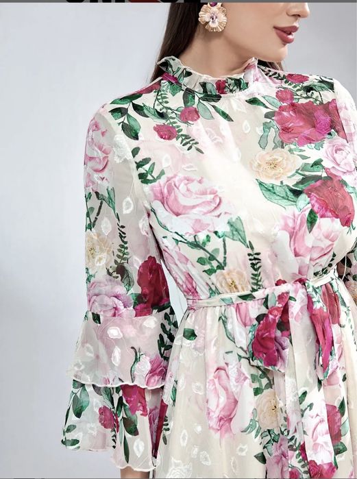Rochie eleganta cu imprimeu floral