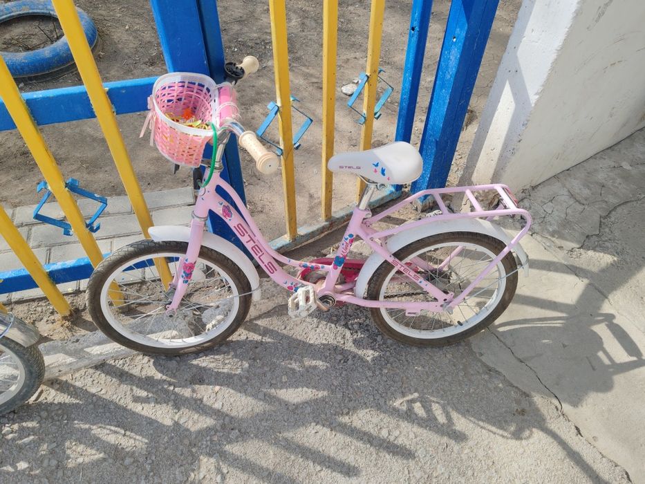 продам велосипед STELS для девочки