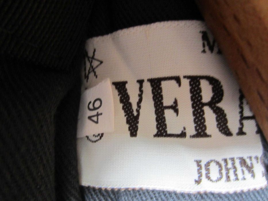 Haina piele Johns & Son's, masura 46,stare f. buna  vezi DESCRIEREA