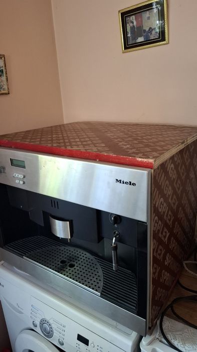 Кафе машина Miele