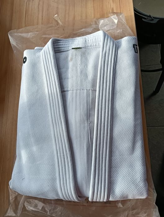 Kimono Moskito noi
