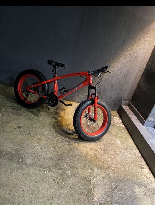 Vand bicicleta fatbike pe 20