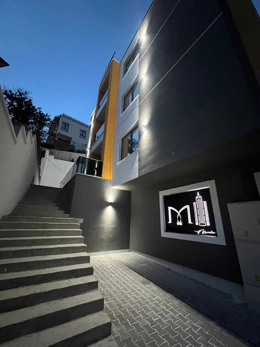 Продава се Тристаен апартамент в Асеновград - 130 кв.м за 477 €/кв.м - Снимка #3