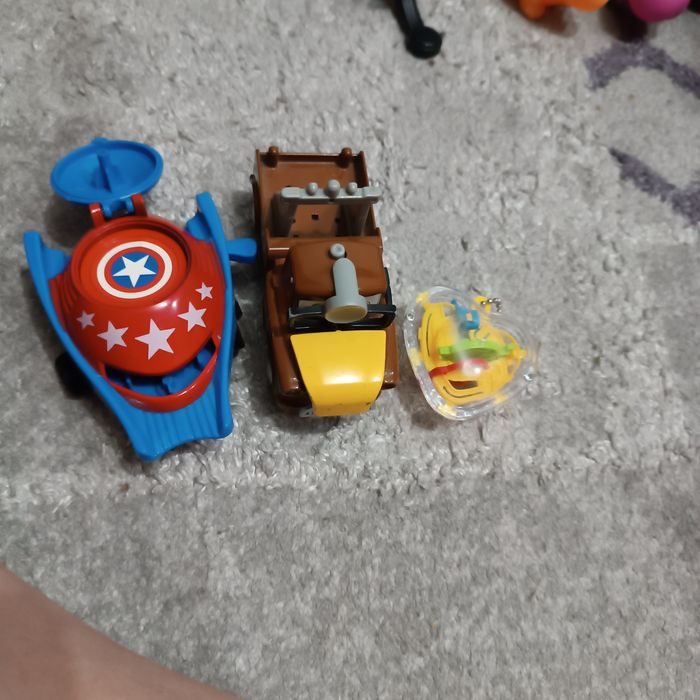 Продам много игрушек