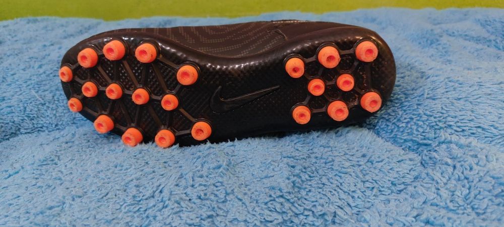 Футболни бутонки Nike pantom GX Elite