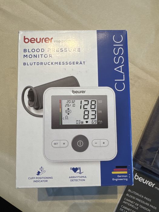 Tensiometru pentru brat beurer BM 27