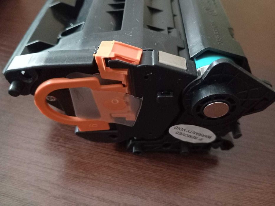 Продам картридж черный