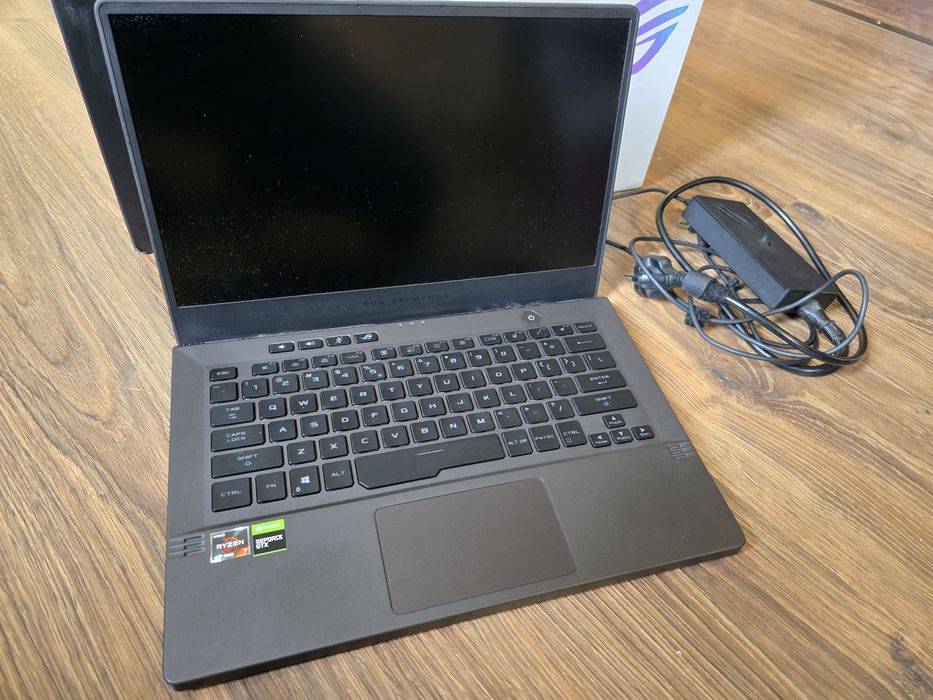 Laptop Gaming ASUS ROG Zephyrus G14 GA401 - Ryzen 7 4800HS / GTX 1650