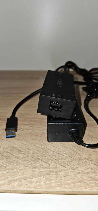 Оригинален Xbox One Kinect със захранващ адаптер
