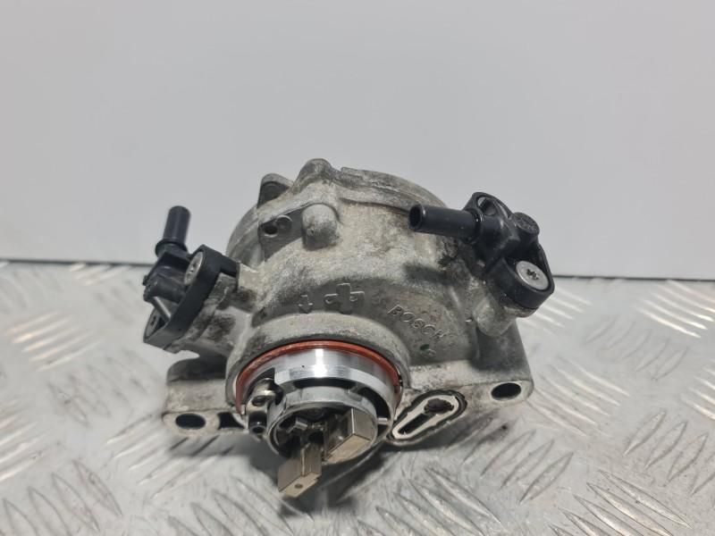Pompa vacuum Citroen C4 2 1.5 turbo 75 kw D15DT (DV5RD)