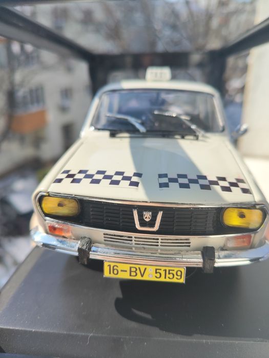 Macheta Dacia 1300 ,, Taxi,, 1/18