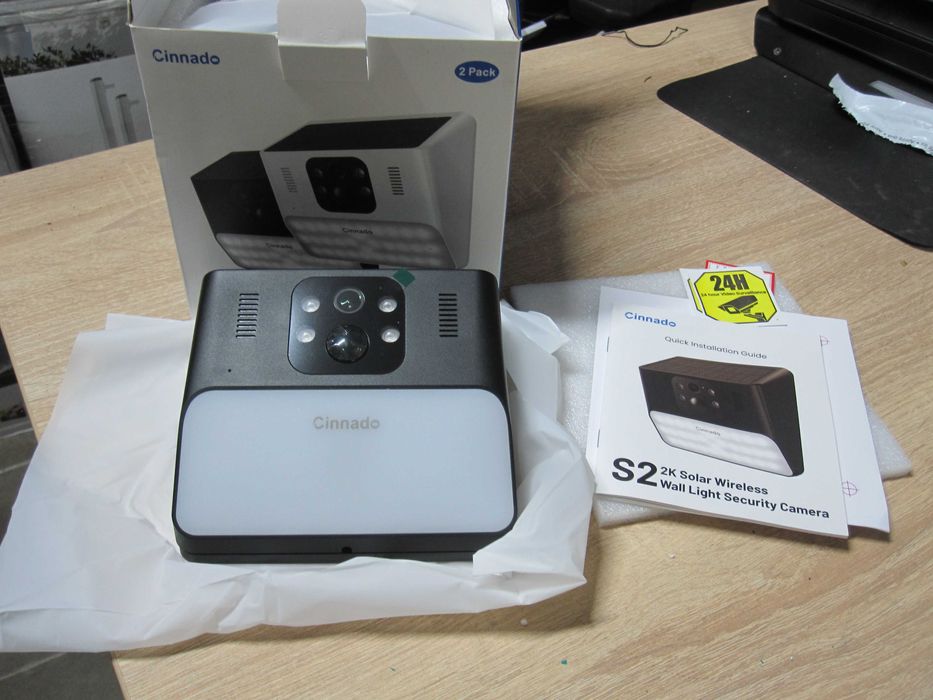 Cameră de Securitate Externe Cinnado cu Rezoluție2K-WiFi (pachet de 2)