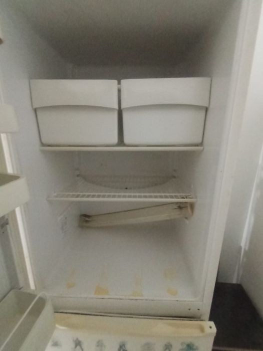 Холодильник + Морозильник Snaige