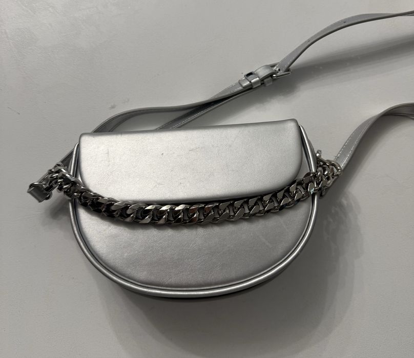 Кожена сребриста чанта Zarena