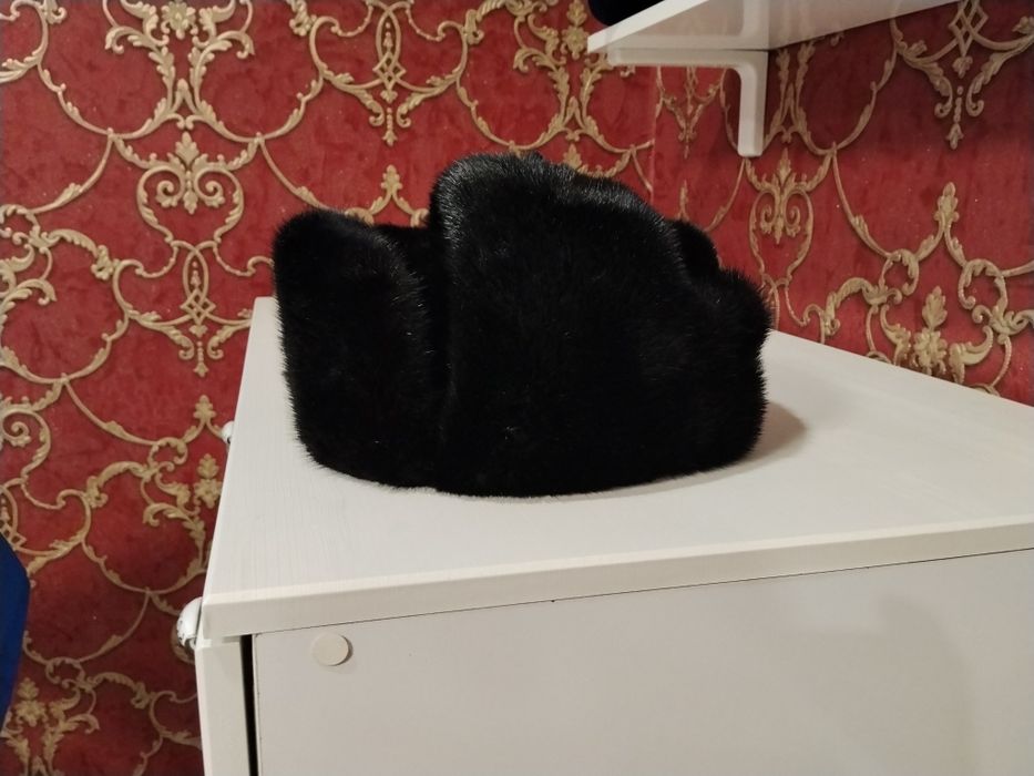 Продается норковая шапка (ушанка)