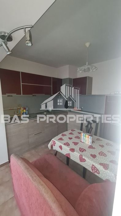 Продава се Тристаен апартамент в София, Слатина - 80 кв.м за 2813 €/кв.м - Снимка #2