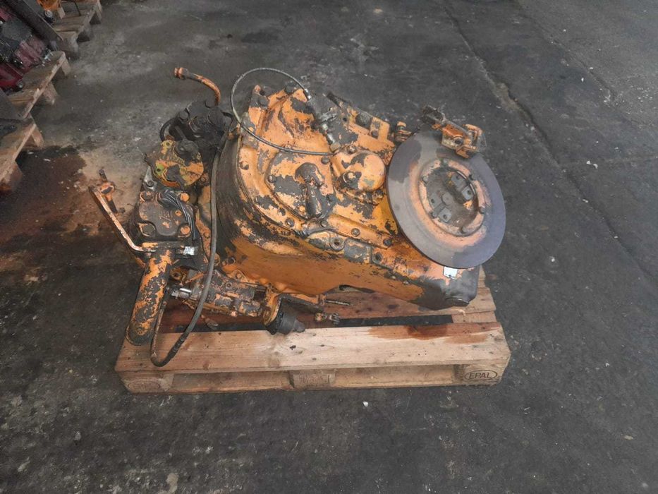 Cutie de viteze incarcator frontal Clark 12HR28420-24