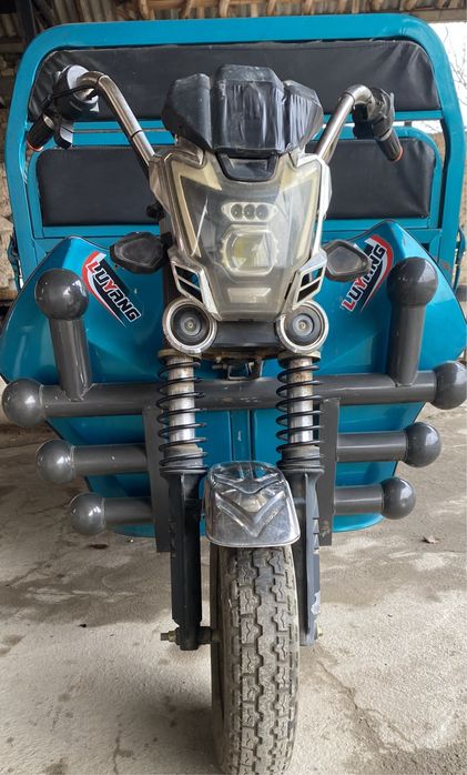 Skuter sotiladi oʻzi ogʻdaradi