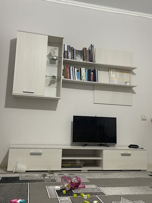 Продам гостинную горку