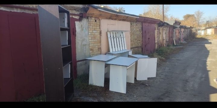 Продам офисную мебель 50000т
