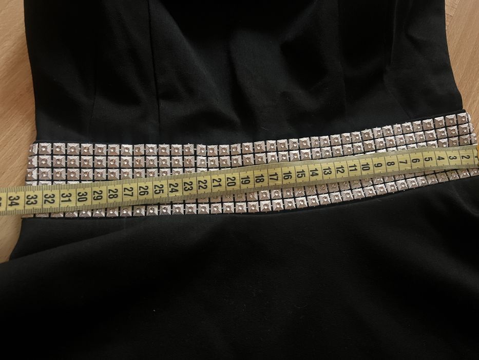 Рокля Cliche Reborn, сатенена рокля, червена рокля Zara