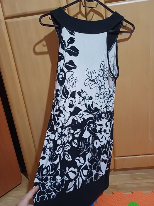Vand rochie de vara, Yessica, L, în stare perfectă