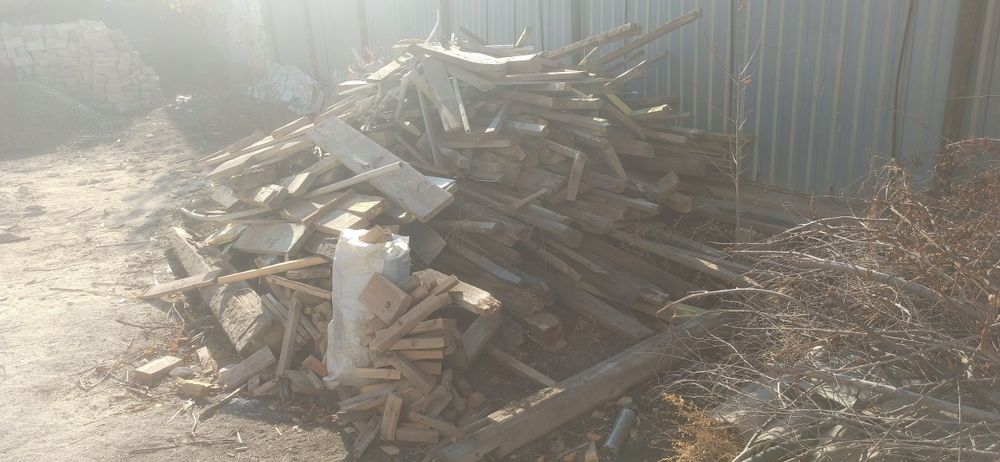 Отдам даром дрова разных размеров
