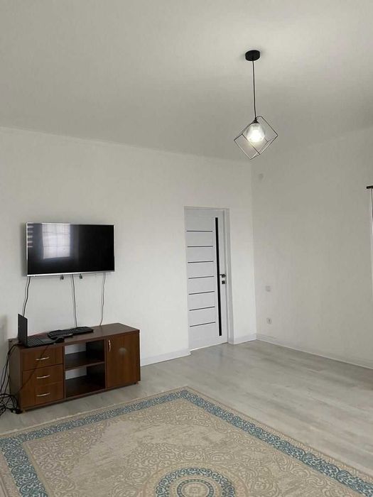 Продается 2-х этажный дом