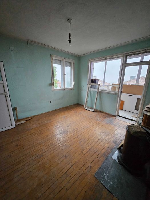 Многостаен апартамент в гр.Асеновград.