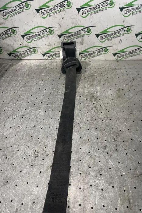 Centura siguranta fata dreapta 33035173 B BMW Seria 3 2013