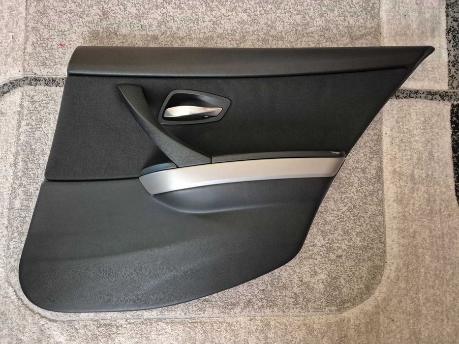 На части БМВ Е90 - BMW E90