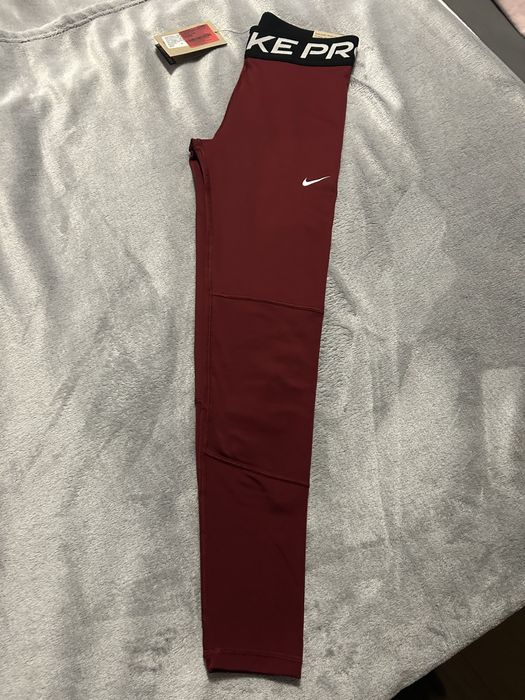 Нов спортен клин Nike