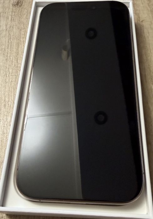 Iphone 16 pro  10/10