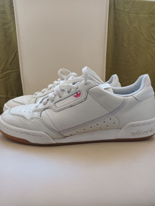 Adidași adidas nr 44