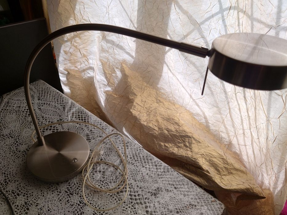 Настольная лампа