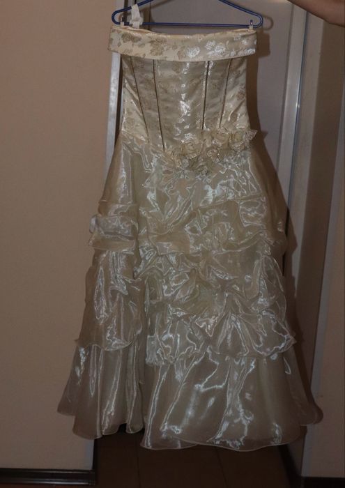 Вечернее платье на 12-16 лет